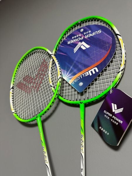 Tek Parça Badminton Profesyonel Raket Seti Çantalı HK2331Y